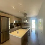Villa Melydron
