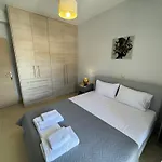 Villa Melydron *