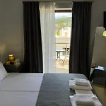 Melydron Villa *